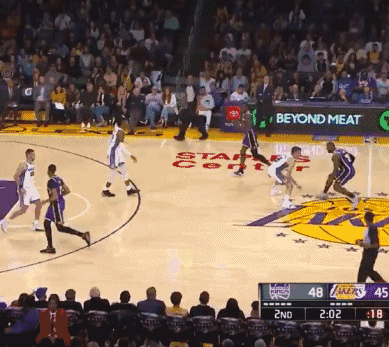 半场战报：维罗纳2-0亚特兰大，焦瓦内、拉菲克-贝尔加利破门（半场快讯：维罗纳2比0领先亚特兰大，焦瓦内与拉菲克-贝尔加利建功）