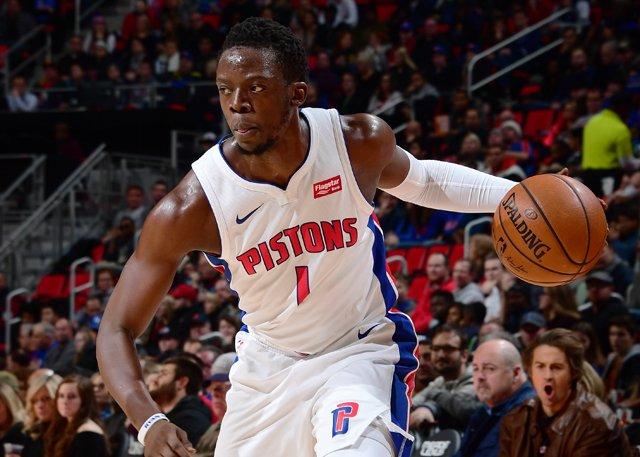 6场比赛狂砍230分！爱德华兹近6场场均命中5记三分（6战轰下230分！爱德华兹近6场场均命中5个三分）