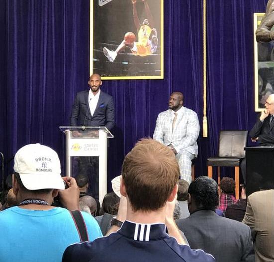 承担重任！巴特勒15中7轰24分8板10助（扛起重担！巴特勒15投7中砍下24分8篮板10助攻）