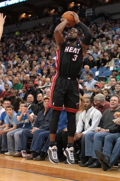 维蒂尼亚是第九位欧冠对英格兰球队戴帽球员，也是葡萄牙首人（欧冠对英格兰球队上演帽子戏法，维蒂尼亚成史上第九人兼葡萄牙首人）