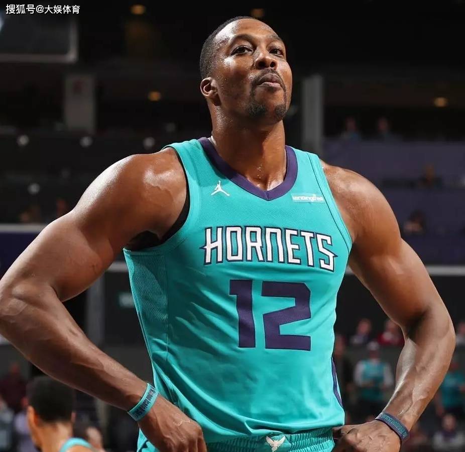 看国米的球也就从11／12赛季开始，最开始一直用...（我从11／12赛季才开始看国米，最初一直用...）