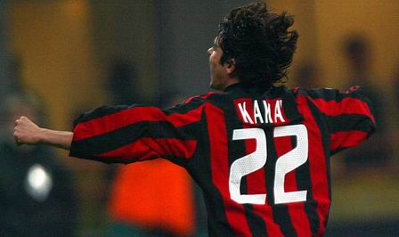 报价超十亿英镑，英媒：派拉蒙获得四年在英国的欧冠转播权（英媒：派拉蒙以超10亿英镑竞得英国欧冠四年转播权）